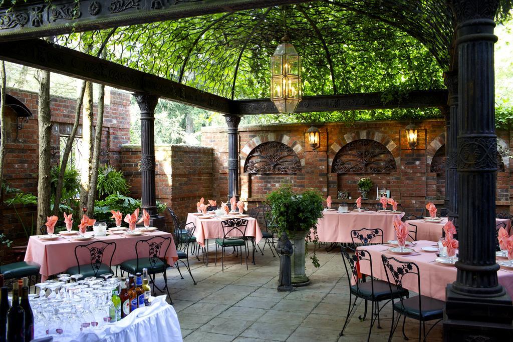 The Melange Inn Hendersonville Bagian luar foto