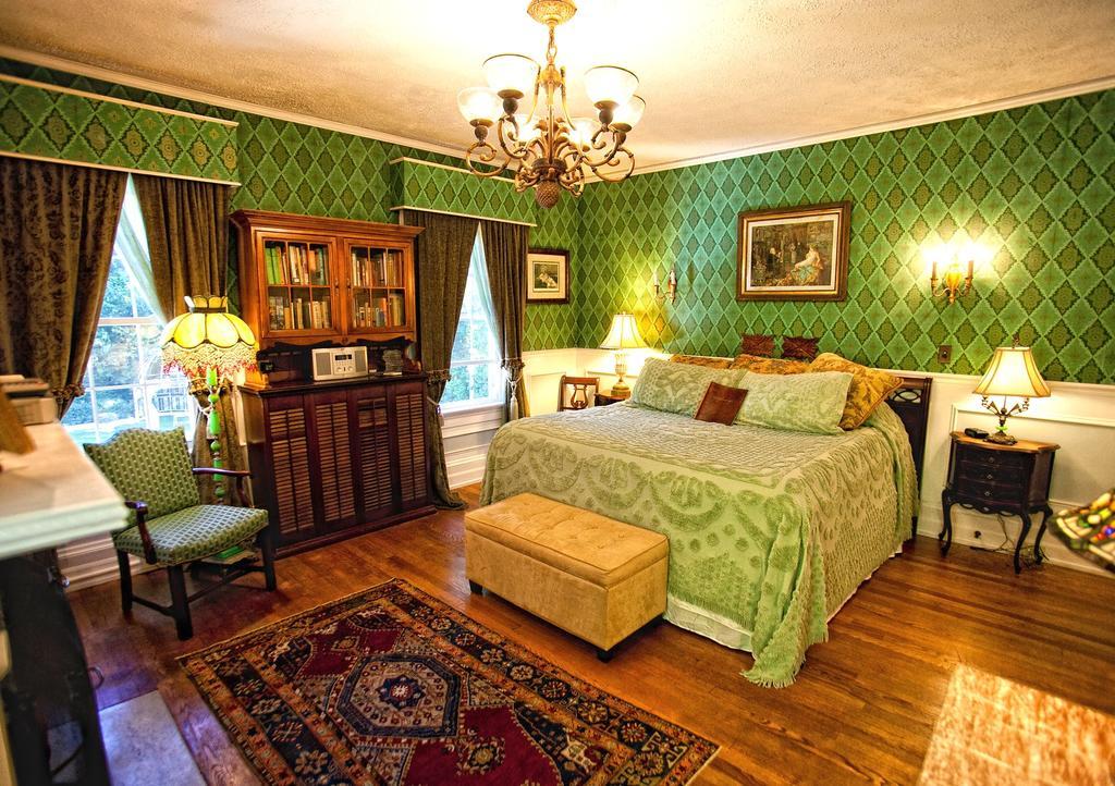 The Melange Inn Hendersonville Bagian luar foto