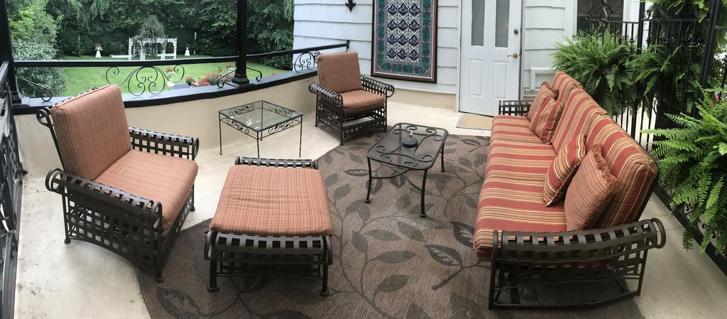 The Melange Inn Hendersonville Bagian luar foto