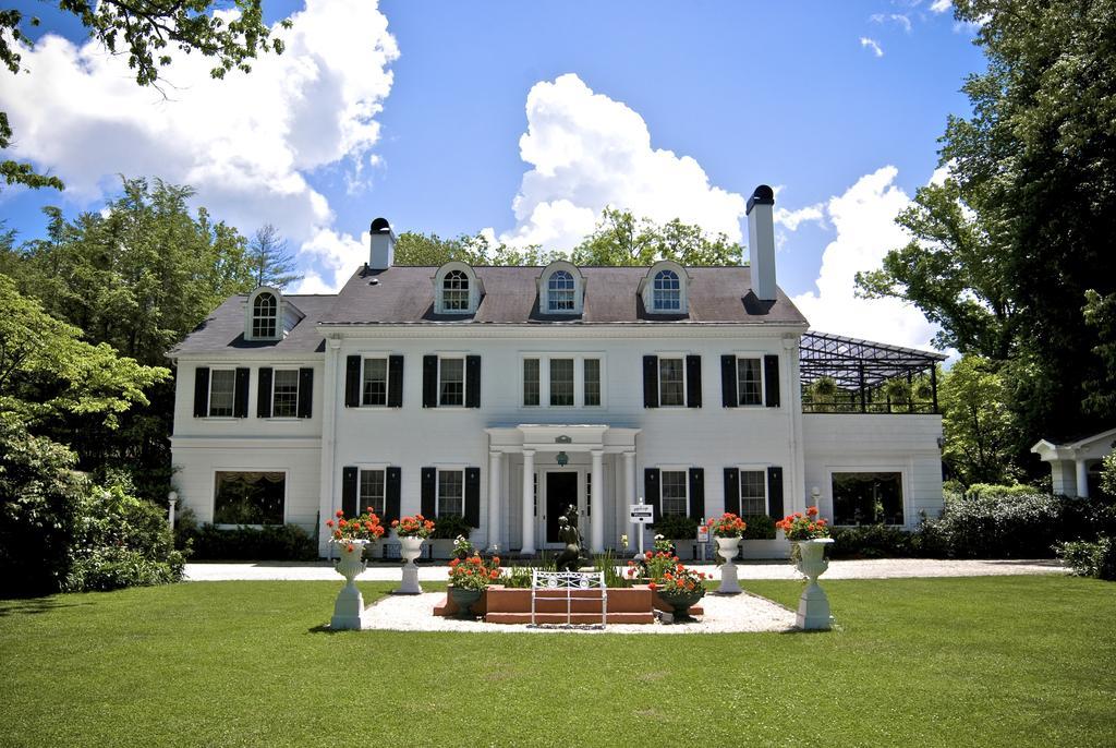 The Melange Inn Hendersonville Bagian luar foto